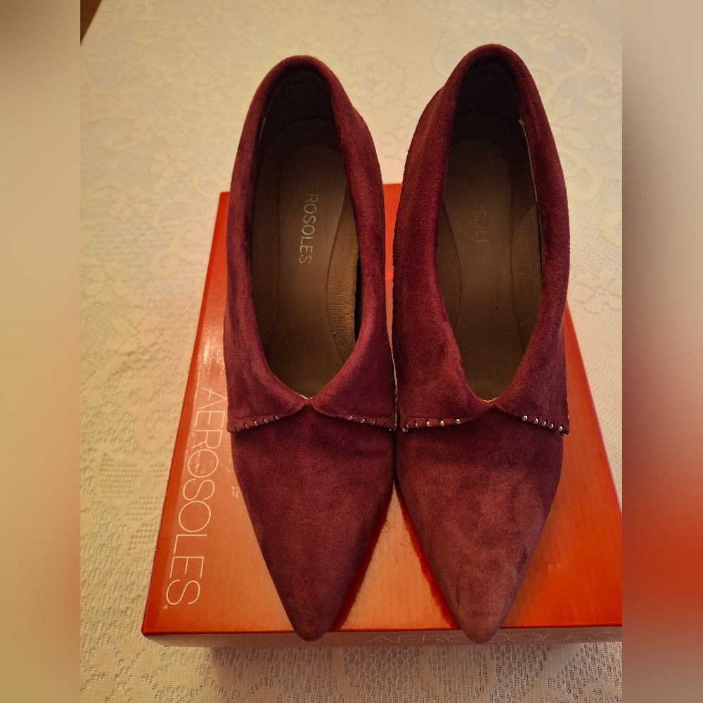 Aerosoles Women's Burgundy Suede Shoes